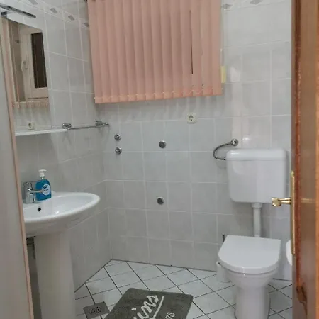 Vila Stefani *