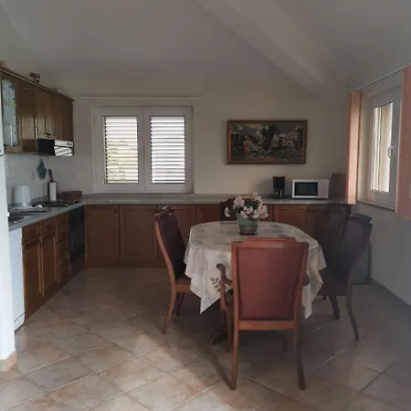 Apartman Vila Stefani Tisno